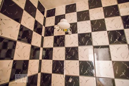 Detalhe Banheiro de casa para alugar com 1 quarto, 30m² em Vila do Encontro, São Paulo