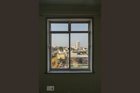 Quarto 1 de apartamento à venda com 2 quartos, 45m² em Olaria, Rio de Janeiro