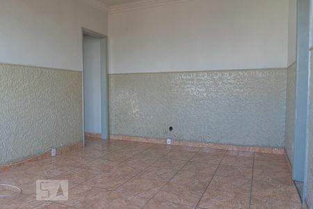 Sala  de apartamento à venda com 2 quartos, 45m² em Olaria, Rio de Janeiro
