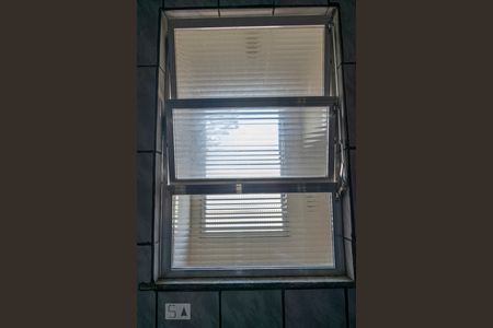 Apartamento à venda com 45m², 2 quartos e sem vagaBanheiro