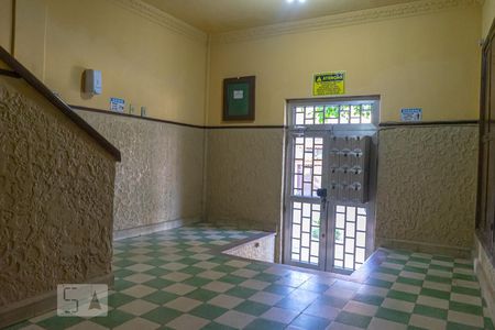 Apartamento à venda com 45m², 2 quartos e sem vagaEntrada do prédio