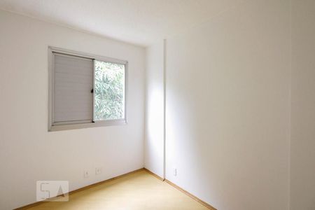 Quarto 1 de apartamento para alugar com 3 quartos, 56m² em Vila Ema, São Paulo