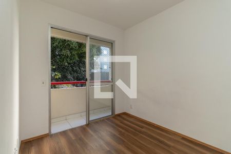 Sala de apartamento para alugar com 3 quartos, 56m² em Vila Ema, São Paulo