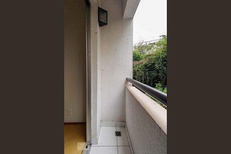Sacada  de apartamento para alugar com 3 quartos, 56m² em Vila Ema, São Paulo