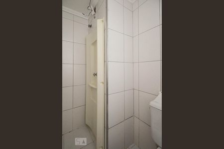 Banheiro  de apartamento para alugar com 3 quartos, 56m² em Vila Ema, São Paulo