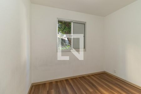 Quarto 1 de apartamento para alugar com 3 quartos, 56m² em Vila Ema, São Paulo