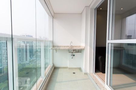 Apartamento para alugar com 45m², 1 quarto e 1 vagaVaranda
