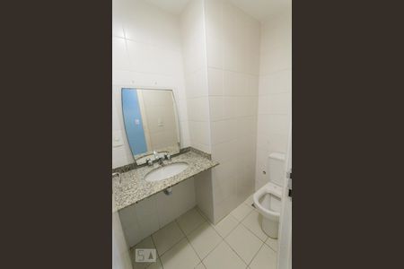 Apartamento à venda com 94m², 3 quartos e 1 vaga Apartamento à venda com 94m², 3 quartos e 1 vagaBanheiro Social