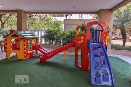 Apartamento à venda com 94m², 3 quartos e 1 vaga Apartamento à venda com 94m², 3 quartos e 1 vagaÁrea Comum