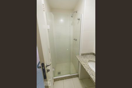 Apartamento à venda com 94m², 3 quartos e 1 vaga Apartamento à venda com 94m², 3 quartos e 1 vagaBanheiro Social