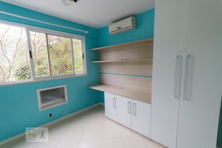 Apartamento à venda com 94m², 3 quartos e 1 vaga Apartamento à venda com 94m², 3 quartos e 1 vagaQuarto 2 - Suíte