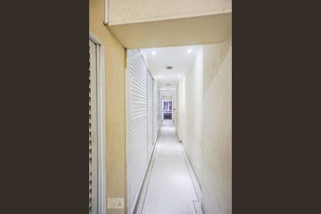 Studio à venda com 40m², 1 quarto e sem vagaEntrada condomínio