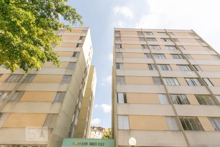 Apartamento para alugar com 75m², 3 quartos e 1 vagaFachada