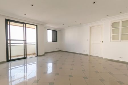 Apartamento à venda com 120m², 2 quartos e 2 vagasSala