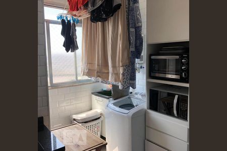 Apartamento para alugar com 68m², 2 quartos e 1 vagaÁrea de Serviço