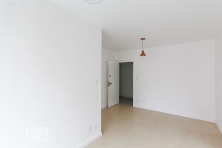 Sala de apartamento para alugar com 1 quarto, 50m² em Parque Imperial, São Paulo