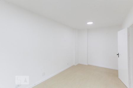 Quarto 1 de apartamento para alugar com 1 quarto, 50m² em Parque Imperial, São Paulo