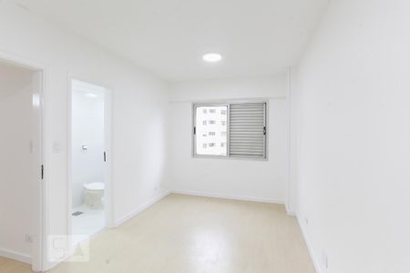 Quarto 1 de apartamento para alugar com 1 quarto, 50m² em Parque Imperial, São Paulo