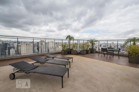 Apartamento à venda com 44m², 1 quarto e 1 vaga Apartamento à venda com 44m², 1 quarto e 1 vagaÁrea Comum - Piscina