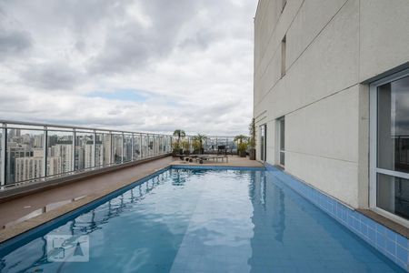 Apartamento à venda com 44m², 1 quarto e 1 vaga Apartamento à venda com 44m², 1 quarto e 1 vagaÁrea Comum - Piscina