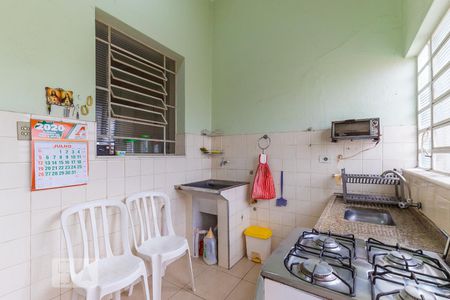 Casa à venda com 100m², 2 quartos e 2 vagasCozinha 2 e Área de serviço
