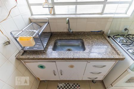Casa à venda com 100m², 2 quartos e 2 vagasCozinha 2 e Área de serviço - Pia