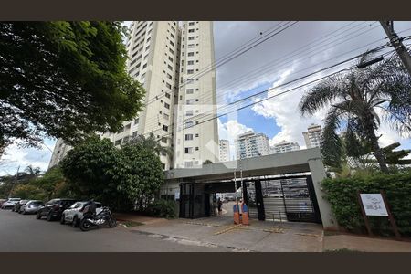 Apartamento para alugar com 56m², 2 quartos e 2 vagasFachada