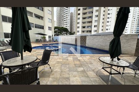 Apartamento para alugar com 56m², 2 quartos e 2 vagasÁrea comum - Piscina