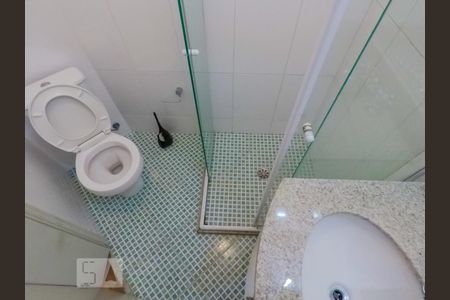 Apartamento à venda com 71m², 3 quartos e 2 vagas Apartamento à venda com 71m², 3 quartos e 2 vagasBanheiro