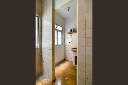 Área de Serviço de apartamento para alugar com 2 quartos, 60m² em Jardim Vila Galvao, Guarulhos