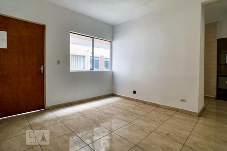 Sala de apartamento para alugar com 2 quartos, 60m² em Jardim Vila Galvao, Guarulhos