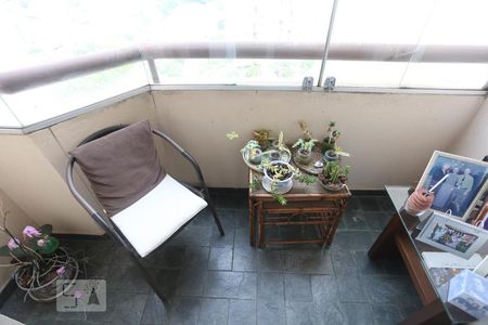 Sacada de apartamento para alugar com 2 quartos, 64m² em Vila Polopoli, São Paulo