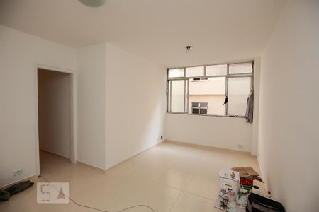 Sala de apartamento para alugar com 3 quartos, 100m² em Todos Os Santos, Rio de Janeiro