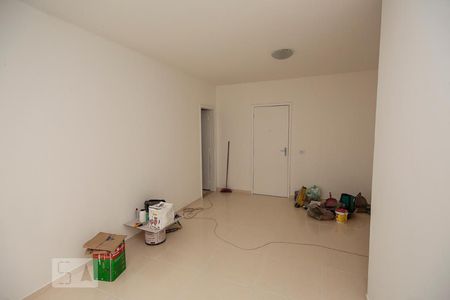 Sala de apartamento para alugar com 3 quartos, 100m² em Todos Os Santos, Rio de Janeiro