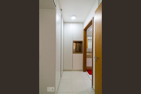 Corredor de apartamento para alugar com 1 quarto, 46m² em Residencial Tagua Life Center - Taguatinga Sul , Brasília