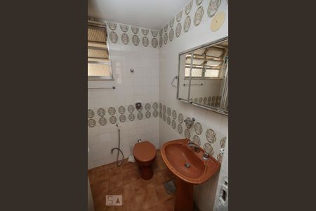 Apartamento para alugar com 88m², 3 quartos e 1 vaga Apartamento para alugar com 88m², 3 quartos e 1 vagaBanheiro