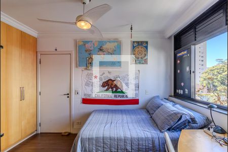 Apartamento à venda com 258m², 3 quartos e 5 vagasQuarto 2