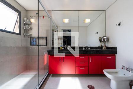 Apartamento à venda com 258m², 3 quartos e 5 vagasBanheiro do Quarto 3