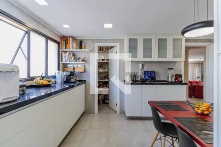 Apartamento à venda com 258m², 3 quartos e 5 vagasCozinha