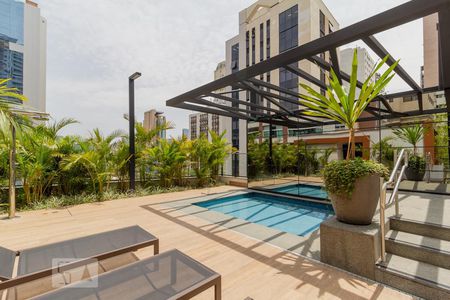 Studio à venda com 53m², 1 quarto e 1 vaga Studio à venda com 53m², 1 quarto e 1 vagaPiscina