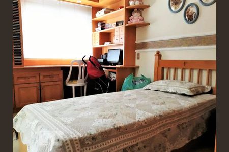 Apartamento à venda com 230m², 4 quartos e 3 vagasQuarto 3