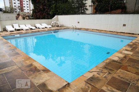 Apartamento para alugar com 50m², 2 quartos e 1 vagaÁrea comum - Piscina