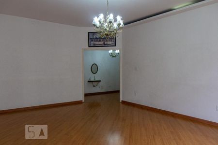 Apartamento à venda com 190m², 3 quartos e 1 vagaSala