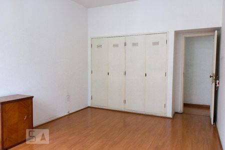 Apartamento à venda com 190m², 3 quartos e 1 vagaQuarto 1