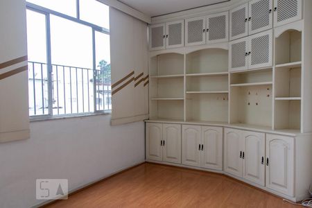 Apartamento à venda com 190m², 3 quartos e 1 vagaQuarto 2