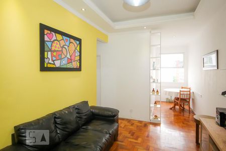 Sala de apartamento para alugar com 2 quartos, 70m² em Copacabana, Rio de Janeiro