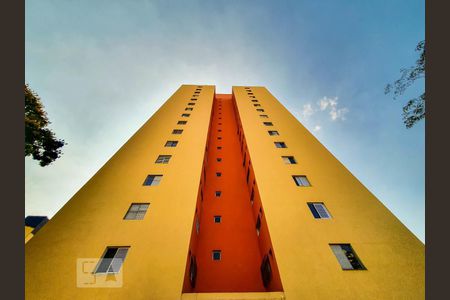 Apartamento à venda com 59m², 2 quartos e 1 vagaFachada