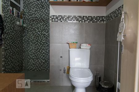 Banheiro da Suíte de apartamento à venda com 2 quartos, 140m² em Consolação, São Paulo