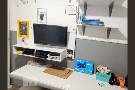 Quarto de apartamento para alugar com 2 quartos, 50m² em Vila Palmeiras, São Paulo