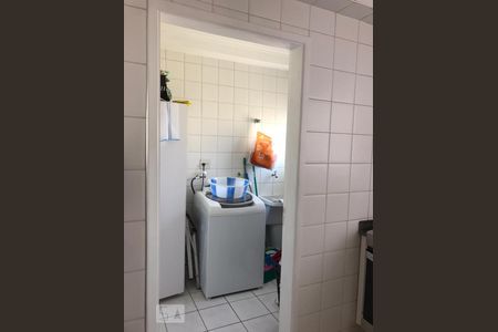 Apartamento à venda com 93m², 3 quartos e 2 vagas Apartamento à venda com 93m², 3 quartos e 2 vagasLavanderia